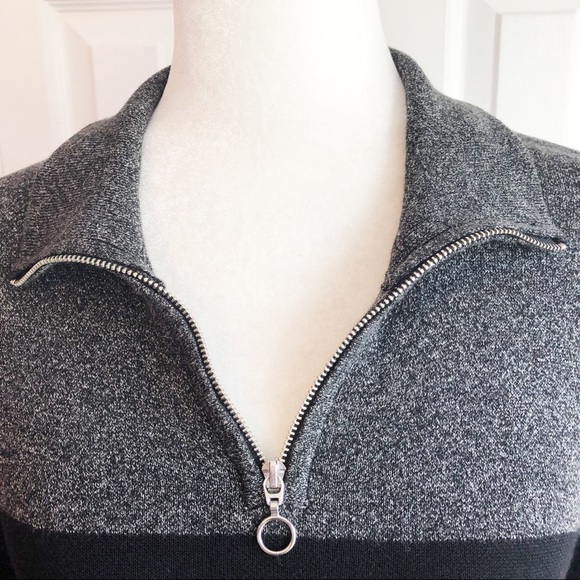 H&M Charcoal Gray Stripe Print 1/4 Zip Sweater Pullover Small - Picture 3 of 16